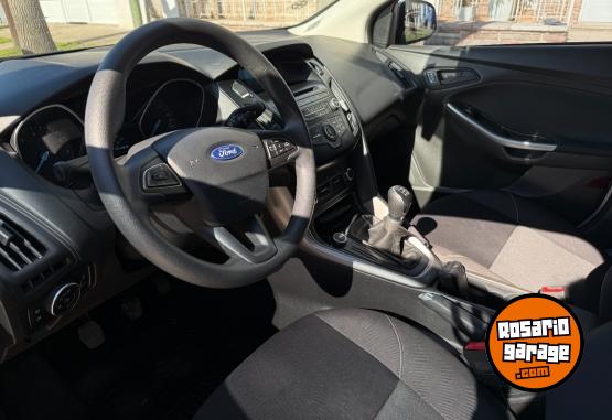 Autos - Ford Focus S 2017 Nafta 89600Km - En Venta