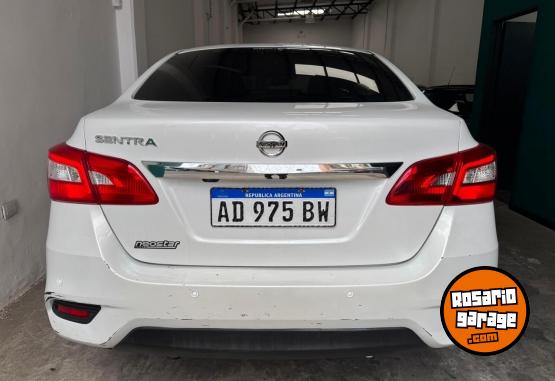 Autos - Nissan Sentra Exclusive 2019 Nafta 100000Km - En Venta