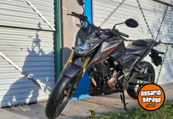 Motos - Honda CB300F Twister 2023 Nafta 5900Km - En Venta