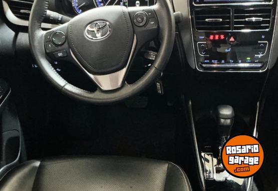 Autos - Toyota TOYOTA YARIS 1.5 XLS PACK 2022 Nafta 40000Km - En Venta