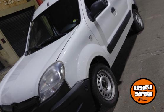 Utilitarios - Renault Kangoo 2017 Nafta 190000Km - En Venta