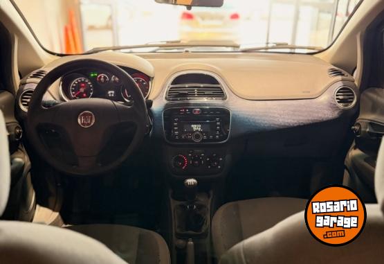 Autos - Fiat PUNTO ATTRACTIVE 2013 Nafta 123000Km - En Venta