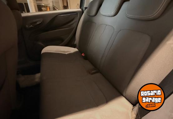 Autos - Fiat PUNTO ATTRACTIVE 2013 Nafta 123000Km - En Venta