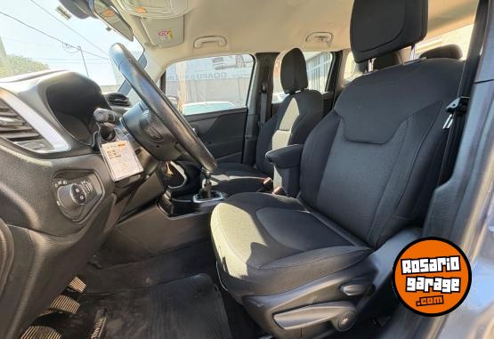 Camionetas - Chrysler JEEP RENEGADE 1.8L SPORT 2022 Nafta 93954Km - En Venta