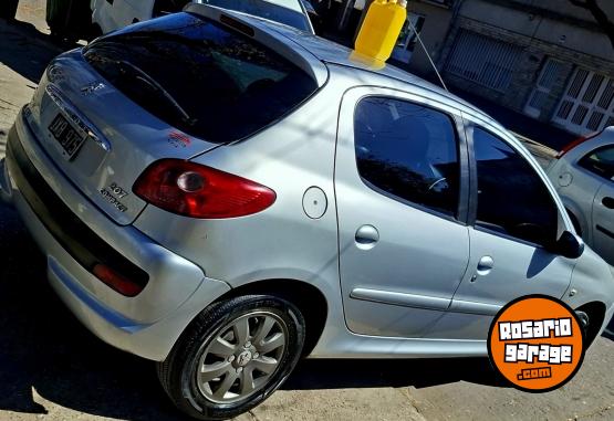 Autos - Peugeot 207 2011 Diesel 234000Km - En Venta