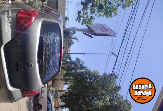 Autos - Nissan Tiida 2010 Nafta 120000Km - En Venta