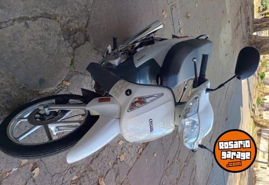 Motos - Corven Energy 2026 Nafta 1200Km - En Venta