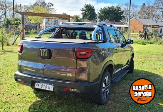 Camionetas - Fiat Toro 2023 Diesel 124900Km - En Venta