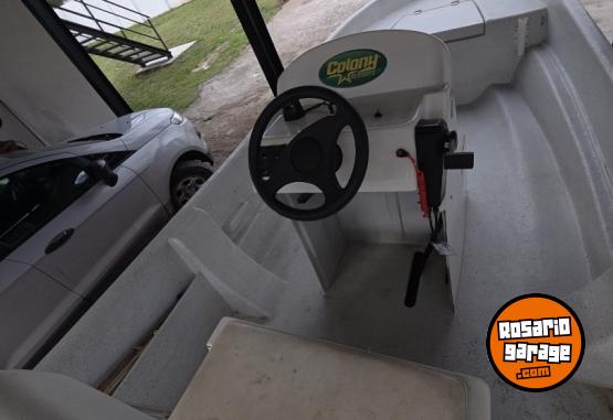 Embarcaciones - Tracker Aramendi islero 520 con Yamaha 40hp 2t - En Venta