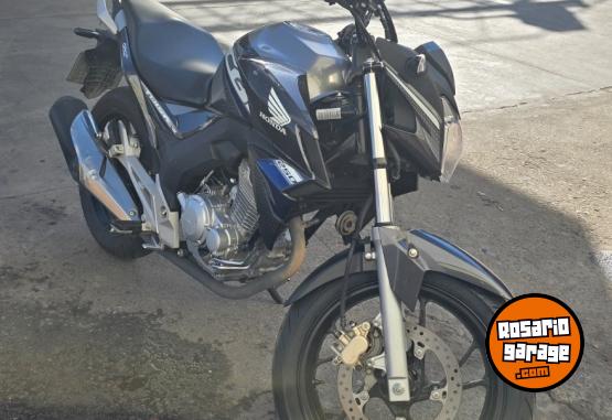 Motos - Honda Cb-250 2020 Nafta 24200Km - En Venta