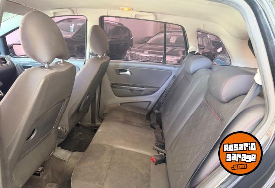 Autos - Volkswagen Suran Highine 2013 Nafta 240000Km - En Venta