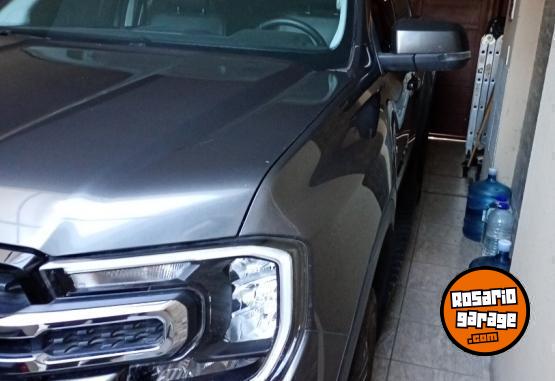 Camionetas - Ford RANGER 2024 Diesel 9000Km - En Venta