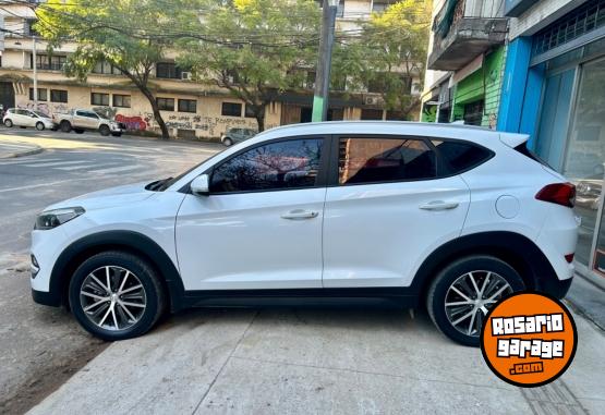 Camionetas - Hyundai Tucson 2.0 4x2 2016 Nafta 110000Km - En Venta