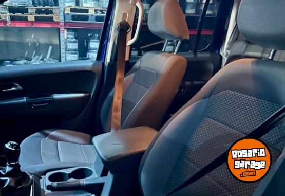 Camionetas - Volkswagen Amarok Conf 4x2 MT 2021 Diesel 200000Km - En Venta