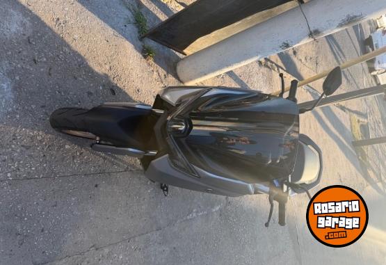 Motos - Yamaha nm-x connected 2025 Nafta 1900Km - En Venta