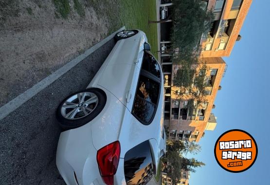 Autos - Bmw 118i Sport 2018 Nafta 120000Km - En Venta