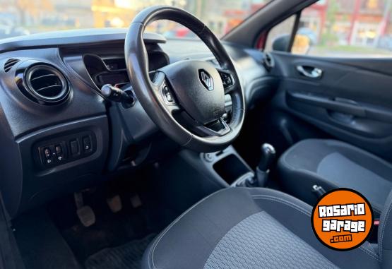 Autos - Renault Captur 1.6 LIFE 2021 Nafta 76000Km - En Venta