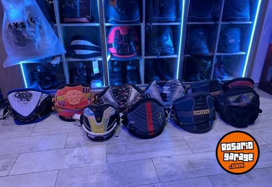 Deportes Náuticos - VENDO ARNESES USADOS - En Venta