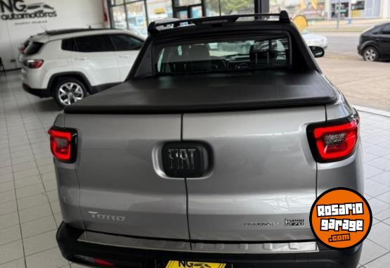 Camionetas - Fiat Toro Freedom 2025 Nafta 12000Km - En Venta