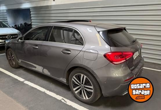 Autos - Mercedes Benz A200 2022 Nafta 62000Km - En Venta