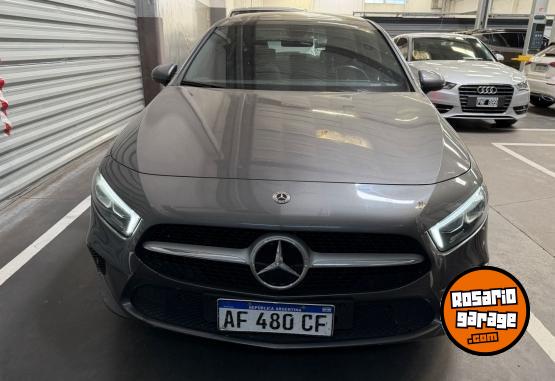Autos - Mercedes Benz A200 2022 Nafta 62000Km - En Venta