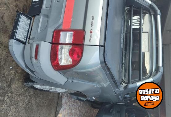 Utilitarios - Fiat Adventure 2013 GNC 168000Km - En Venta