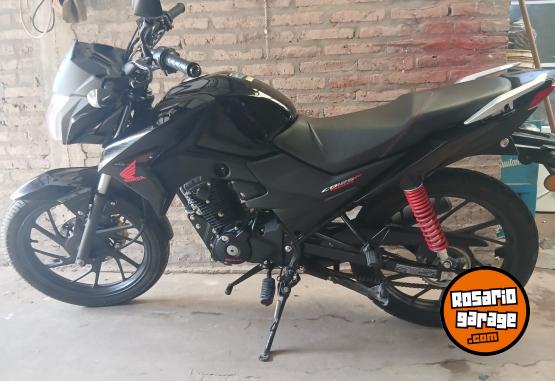Motos - Honda Twitter 125 2025 Nafta 5000Km - En Venta