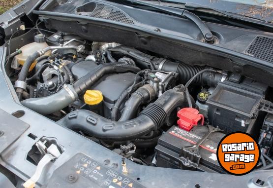 Utilitarios - Renault Kangoo Stepway 2023 Diesel 61181Km - En Venta