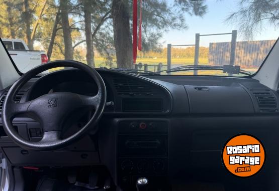 Utilitarios - Peugeot Partner Urbana 1.4 Confor 2007 Nafta 111000Km - En Venta