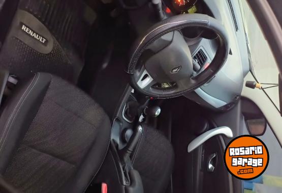 Autos - Renault Fluence dynamique 2.0 2011 Nafta 119000Km - En Venta