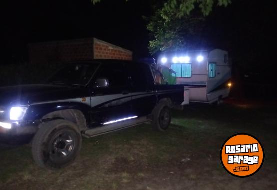 Camionetas - Toyota Hilux 2003 Diesel 408000Km - En Venta