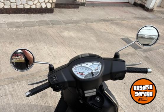 Motos - Kymco Like 125 2023 Nafta 7900Km - En Venta