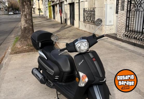 Motos - Kymco Like 125 2023 Nafta 7900Km - En Venta