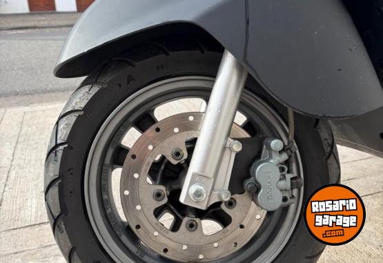 Motos - Kymco Like 125 2023 Nafta 7900Km - En Venta