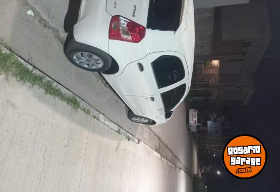 Autos - Toyota ETIOS XS 2014 Nafta 84000Km - En Venta