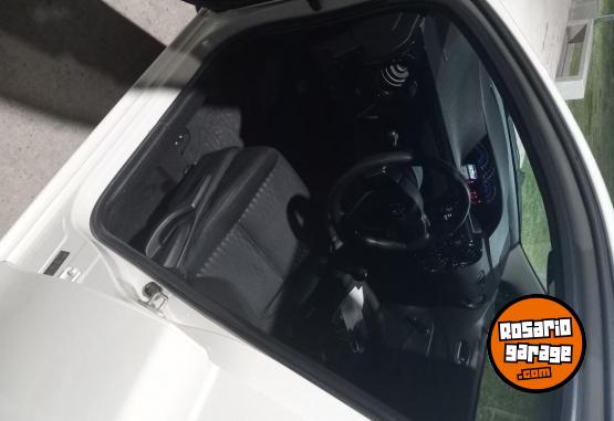 Autos - Toyota ETIOS XS 2014 Nafta 84000Km - En Venta