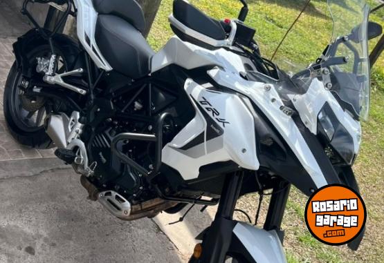 Motos - Benelli TRK 502 2022 Nafta 14900Km - En Venta