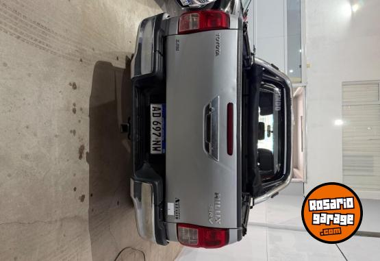 Camionetas - Toyota HILUX 2019 Diesel 220000Km - En Venta