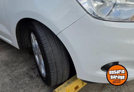 Autos - Ford Ka 2018 GNC 140000Km - En Venta