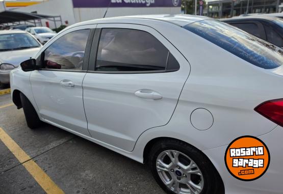 Autos - Ford Ka 2018 GNC 140000Km - En Venta