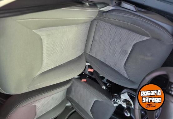 Autos - Ford Ka 2018 GNC 140000Km - En Venta