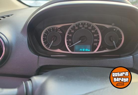 Autos - Ford Ka 2018 GNC 140000Km - En Venta