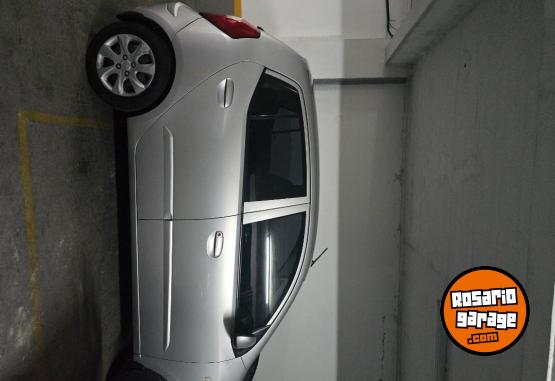 Autos - Hyundai i10 2013 Nafta 153000Km - En Venta