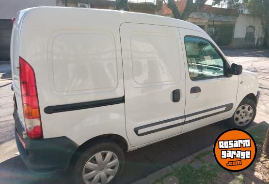 Utilitarios - Renault Kangoo 2010 GNC 254000Km - En Venta