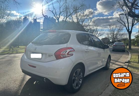 Autos - Peugeot 208 2016 Nafta 72000Km - En Venta