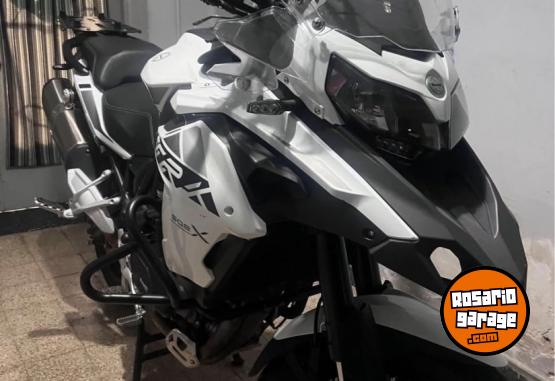 Motos - Benelli TRK 502 X 2022 Nafta 8900Km - En Venta