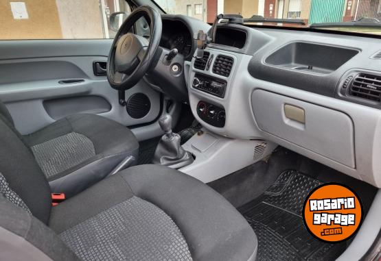 Autos - Renault Clio Campus 1.2 3p Base 2012 Nafta 160000Km - En Venta