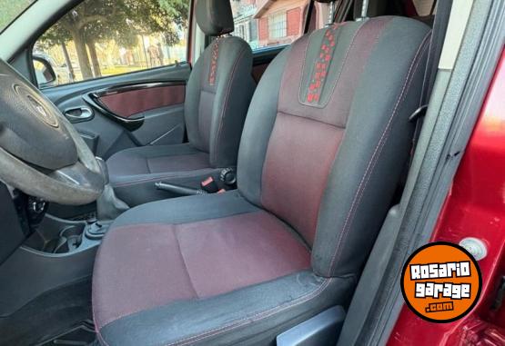 Autos - Renault Stepway Privilege 1.6 2014 Nafta 140000Km - En Venta
