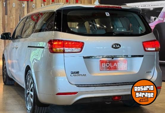 Autos - Kia Carnival 2.2 Ex Crdi Prem 2017 Diesel 124000Km - En Venta