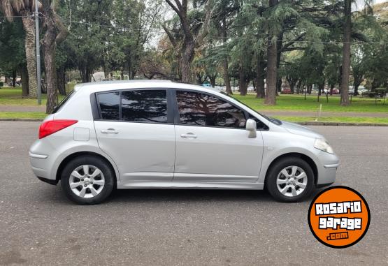 Autos - Nissan TIIDA 2010 Nafta 201000Km - En Venta